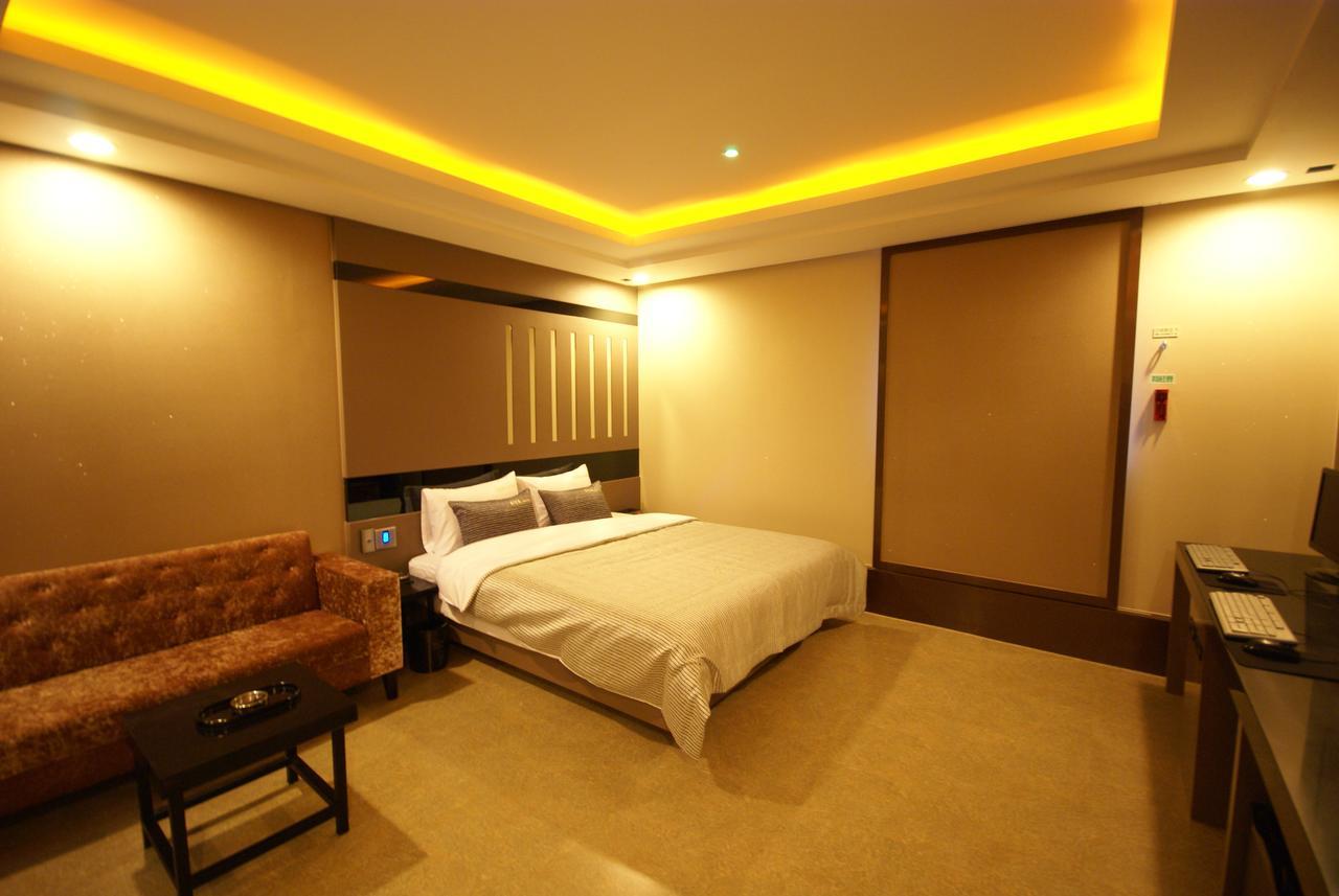 เอช โมเมนต์ โฮเทล ซงจอง Hotel ปูซาน ภายนอก รูปภาพ